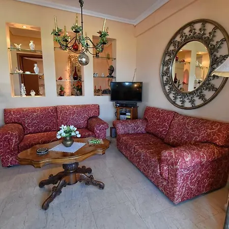 Διαμέρισμα Mika's House *